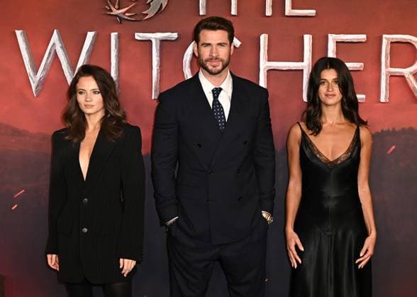 Freya Allan, Liam Hemsworth and Anya Chalotra attends The Witcher Season Four Global Premiere at the Curzon Mayfair in London, England. UK. Thursday 23rd October 2025 Copyright: xJamesxWarrenx THE WITCHER-SEASON 4 GLOBAL PREMIERE 1