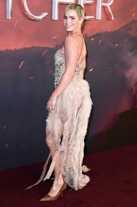 Joelle Rae at the world premiere of season 4 of the Netflix series The Witcher at Curzon Mayfair London, 23 10 2025 Foto:xS.xVasx xFuturexImagex witcher_5028