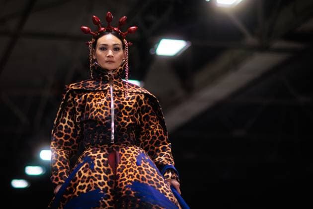 MELBOURNE FASHION WEEK 2025, Model Wearing design by Ella Atkins during Melbourne Fashion Week at Younghusband, Melbourne, Friday, October 24, 2025. ( NO ARCHIVING MELBOURNE VICTORIA AUSTRALIA  Copyright: xNADIRxKINANIx 20251024199451983197