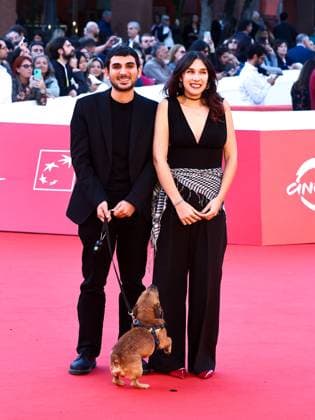 Rome: Rome Cinema Fest 2025, evening 11 - Red Carpet for the film Tienimi Presente. Pictured is Alberto Palmiero with Jonny the Dog and Gaia Nugnes. Rome  - ZUMAp169 20251024_zea_p169_825 Copyright: xMarcoxProvvisionatox