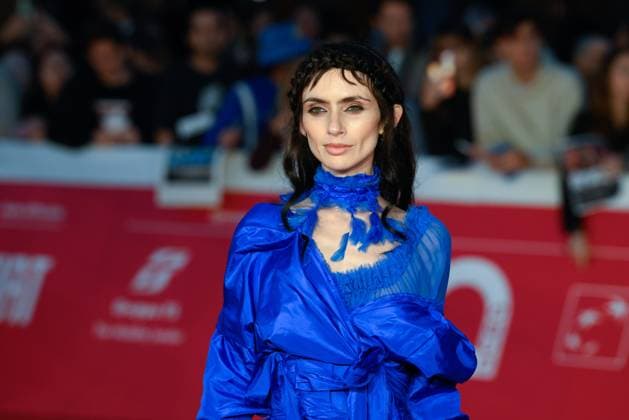 Entertainment Themen der Woche KW43 Entertainment Bilder des Tages News - Festa del Cinema di Roma 2025 Zoe Sidel attends the red carpet of the movie Dracula  during the 20th Rome Film Fest at Auditorium Parco della Musica on October 24, 2025 in Rome, Italy. Rome Auditorium Parco della Musica Italy Copyright: xFabrizioxCorradettix xLiveMediax LPN_2099006