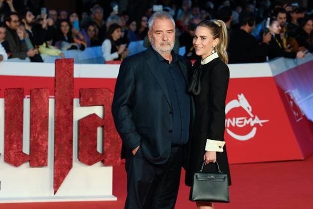News - Festa del Cinema di Roma 2025 Luc Besson and Sarah Saldmann attend the red carpet of the movie Dracula  during the 20th Rome Film Fest at Auditorium Parco della Musica on October 24, 2025 in Rome, Italy. Rome Auditorium Parco della Musica Italy Copyright: xFabrizioxCorradettix xLiveMediax LPN_2099039