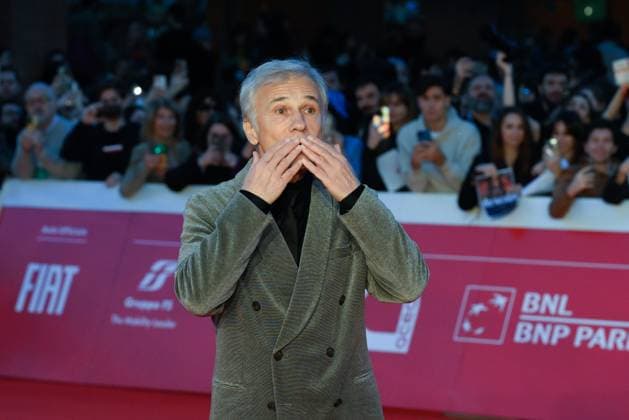 News - Festa del Cinema di Roma 2025 Christoph Waltz attends the red carpet of the movie Dracula  during the 20th Rome Film Fest at Auditorium Parco della Musica on October 24, 2025 in Rome, Italy. Rome Auditorium Parco della Musica Italy Copyright: xFabrizioxCorradettix xLiveMediax LPN_2099104