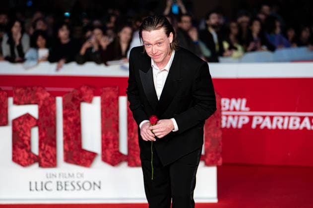 Red Carpet For The Movie Dracula During The 20th International Rome Film Festival (Festa Del Cinema Di Roma) At The Auditorium Parco Della Musica, In Rome US actor Caleb Landry Jones poses on the red carpet after arriving for the movie Dracula during the 20th International Rome Film Festival (Festa del Cinema di Roma) at the Auditorium Parco della Musica in Rome, Italy, on October 24, 2025. Rome Italy  Copyright: xMassimoxValicchiax originalFilename: valicchia-notitle251024_npVnR.jpg