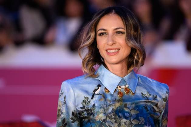 News - Festa del Cinema Roma 2025 Ema Stokholma attends the DRACULA (DRACULA L AMORE PERDUTO) red carpet during the 20th Rome Film Festival at Auditorium Parco Della Musica on October 24, 2025 in Rome, Italy. Rome Auditorium Parco della Musica Italy Copyright: xDomenicoxCippitellix xLiveMediax LPN_2099224