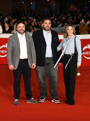 Rome: Roma Cinema Fest 2025, evening 10 - Red Carpet Always Free, Anyway Never. Pictured are Alessio Maria Federici, Riccardo Gentile, and Laura Gobbetti. Rome  - ZUMAp169 20251024_zea_p169_1305 Copyright: xMarcoxProvvisionatox