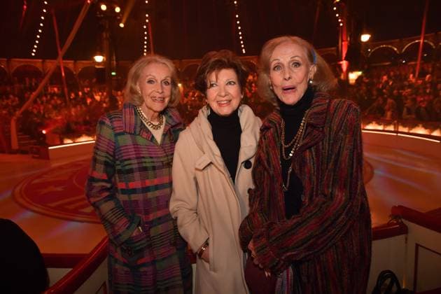 Alice and Ellen Kassler with Carolin Reiber Roncalli Premiere ARTistART Werksviertel am Ostbahnhof Munich October 24, 2025