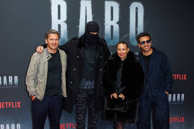 Premiere BABO Die Haftbefehl Story Paco Luca Nitsche, Haftbefehl Aykut Anhan , Nina Anhan and Elyas M Barek at the premiere of the Netflix documentary BABO Die Haftbefehl Story at the Astor Film Lounge on 22 10 2025 in Berlin Copyright: xEventpressxKochanx