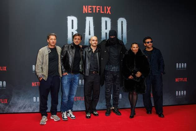 Premiere BABO Die Haftbefehl Story Paco Luca Nitsche, Juan Moreno, Sinan Sevinc, Haftbefehl Aykut Anhan , Nina Anhan and Elyas M Barek at the premiere of the Netflix documentary BABO Die Haftbefehl Story at the Astor Film Lounge on 22 10 2025 in Berlin Copyright: xEventpressxKochanx