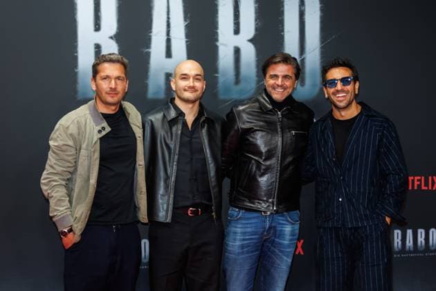 Premiere - BABO - Die Haftbefehl Story - Paco-Luca Nitsche, Sinan Sevinc, Juan Moreno und Elyas M Barek bei der Premiere desr Netflix Doku BABO - Die Haftbefehl Story im Astor Film Lounge am 22.10.2025 in Berlin. Copyright: xEventpressxKochanx