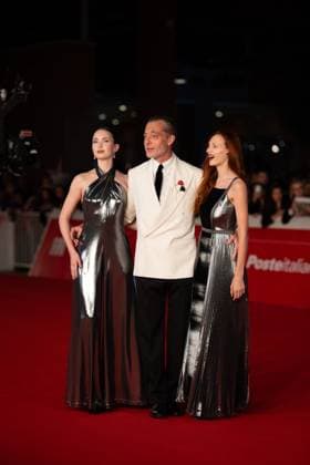 Alla Festa Della Rivoluzione - Red Carpet - The 20th Rome Film Festival Maurizio Lombardi and guests attend the Alla Festa Della Rivoluzione red carpet during the 20th Rome Film Festival at Auditorium Parco Della Musica in Rome, Italy, on October 24, 2025. Rome Italy  Copyright: xLucaxCarlinox originalFilename: carlino-notitle251024_npVGX.jpg