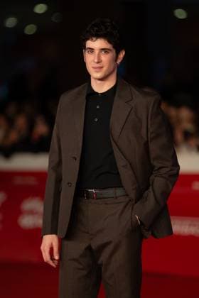 Alla Festa Della Rivoluzione - Red Carpet - The 20th Rome Film Festival Nicolas Maupas attends the Alla Festa Della Rivoluzione red carpet during the 20th Rome Film Festival at Auditorium Parco Della Musica in Rome, Italy, on October 24, 2025. Rome Italy  Copyright: xLucaxCarlinox originalFilename: carlino-notitle251024_np6LH.jpg