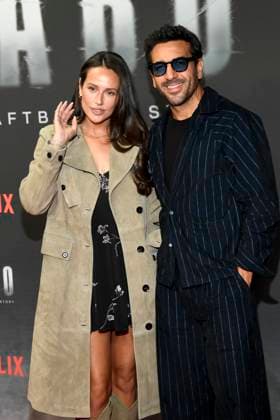 abb Haftbefehl Jessica Riso and Elyas M Barek couple as guests on the red carpet of the special screening event of the Netflix documentary highlight Babo The Haftbefehl Story at the Astor Film Lounge on 24 10 2025in Berlin Berlin Germany