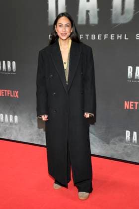 abb Haftbefehl Melissa Khalaj as a guest on the red carpet of the special screening event of the Netflix documentary highlight Babo The Haftbefehl Story at the Astor Film Lounge on 24 10 2025in Berlin Berlin Germany