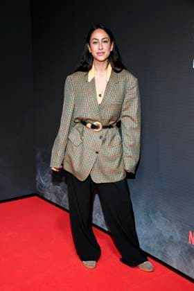 abb Haftbefehl Melissa Khalaj as a guest on the red carpet of the special screening event of the Netflix documentary highlight Babo The Haftbefehl Story at the Astor Film Lounge on 24 10 2025in Berlin Berlin Germany