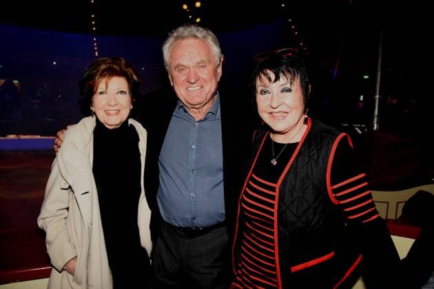 Carolin Reiber TV Presenter a D Sepp Maier Soccer World Champion Uschi Ackermann Kaefer Widow Munich 2410 2025 Werksviertel Munich Circus Roncalli Premiere Art is Art Photo Munich