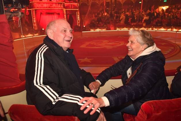 Uli Hoeness and Susanne Hoeness at the Roncalli ARTistART Premiere in the Werksviertel at Ostbahnhof on 24 10 2025 in Munich Circus Roncalli ARTistART Premiere in Munich