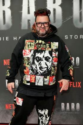 Oliver Polak at the special screening of the Netflix documentary Babo Die Haftbefehl Story in the Astor Film Lounge Berlin, 24 10 2025 Foto:xM.xBehrensx xFuturexImagex babo_5013