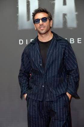 Elyas M Barek at the special screening of the Netflix documentary Babo Die Haftbefehl Story in the Astor Film Lounge Berlin, 24 10 2025 Foto:xM.xBehrensx xFuturexImagex babo_5036
