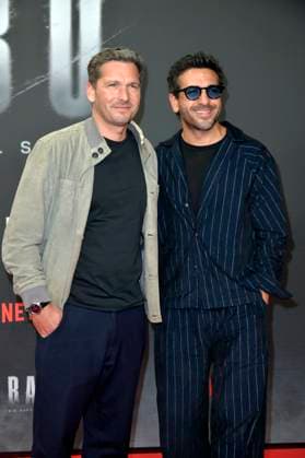 Paco Luca Nitsche and Elyas M Barek at the special screening of the Netflix documentary Babo Die Haftbefehl Story in the Astor Film Lounge Berlin, 24 10 2025 Foto:xM.xBehrensx xFuturexImagex babo_5040