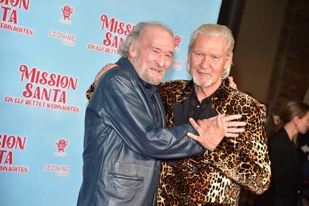 MISSION SANTA, an elf saves Christmas Michael Mendl, Jonny Logan Arrival, red carpet for the premiere of the animated film for children MISSION SANTA, an elf saves Christmas in Berlin on 25 10 2025 Photopress Mueller