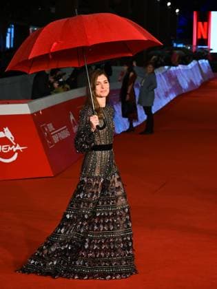 Rome: Rome Cinema Fest 2025, evening 11 - Red Carpet screening of the film Illusione. Pictured: Vittoria Puccini Rome  - ZUMAp169 20251025_zea_p169_736 Copyright: xMaurizioxD Avanzox