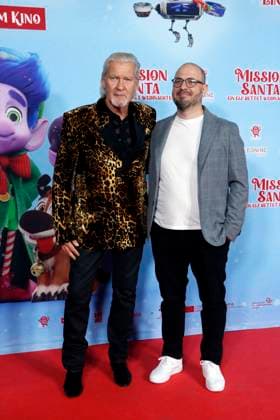 Mission Santa An Elf Saves Christmas , Premiere at Kino in der Kulturbrauerei, Berlin, 25 10 2025 Johnny Logan and director Damjan Mitrevski at a special screening of MISSION SANTA EIN ELF RETTET WEIHNACHTEN at the Kulturbrauerei in Berlin on 25 10 2025 Berlin Kino in der Kulturbrauerei Copyright: xAnitaxBuggex