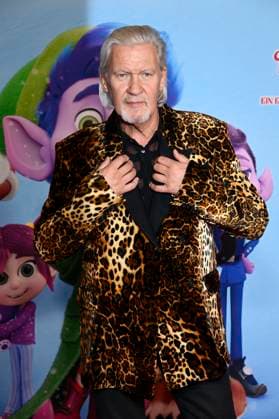 Johnny Logan at the premiere of the movie Mission Santa An Elf Saves Christmas at the KulturBrauerei Berlin cinema, 25 10 2025 Foto:xN.xKubelkax xFuturexImagex santa_5059