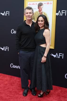 October 25, 2025, Los Angeles, California, USA: Shawn Hatosy, Kelly Albanese at the AFI FEST 2025 Dead Man s Wire Premiere at the TCL Chinese Theatre IMAX Los Angeles USA - ZUMAg107 20251025_zep_g107_049 Copyright: xNinaxPrommerx