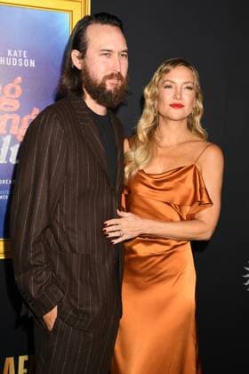 HOLLYWOOD, CA- OCTOBER 26: Danny Fujikawa and Kate Hudson at the special screening of Song Sung Blue during the 2025 AFI Fest at TCL Chinese 6 Theatre on October 26, 2025 in Hollywood, California. Copyright: xJeffreyxMayerx