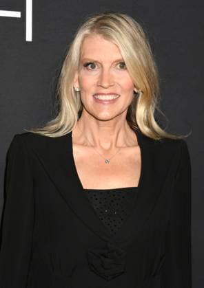 HOLLYWOOD, CA- OCTOBER 26: Katie Diamond at the special screening of Song Sung Blue during the 2025 AFI Fest at TCL Chinese 6 Theatre on October 26, 2025 in Hollywood, California. Copyright: xJeffreyxMayerx