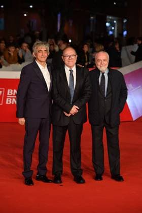 Rome Cinema Fest 2025 Red Carpet of the series Vita Da Carlo 4, In the photo: Sergio Rubini Carlo Verdone Aurelio De Laurentiis  Copyright: xVincenzoxLandix xipa-agency.netx xDxAvanzo Landi Provvisionatox IPA_Agency_IPA67130823