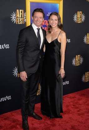 AFI Fest 2025 special screening of Song Sung Blue LOS ANGELES, USA October 26, 2025 Hugh Jackman Sutton Foster at the AFI FEST premiere for Song Sung Blue at the TCL Chinese Theatre Picture Paul Smith Featureflash 450065 2025 10 26 CA Los Angeles  Copyright: xPaulxSmithx xFeaturesxFlashx xStarfacex STAR_450065_105