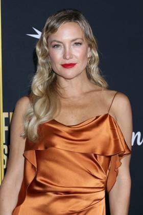 USA - 2025 AFI FEST - Song Sung Blue Premiere - Los Angeles LOS ANGELES - OCT 26: Kate Hudson at the 2025 AFI FEST - Song Sung Blue Premiere at the TCL Chinese Theater IMAX on October 26, 2025 in Los Angeles, CA Los Angeles CA USA  Copyright: xKathyxHutchinsx xHutchinsxPhotox