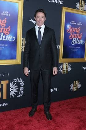 October 26, 2025, Los Angeles, Ca, USA: LOS ANGELES - OCT 26: Hugh Jackman at the 2025 AFI FEST - Song Sung Blue Premiere at the TCL Chinese Theater IMAX on October 26, 2025 in Los Angeles, CA Los Angeles USA - ZUMAb170 20251026_aap_b170_215 Copyright: xKayxBlakex