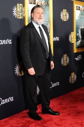 USA - 2025 AFI FEST - Nuremberg Premiere - Los Angeles LOS ANGELES - OCT 24: Russell Crowe at the 2025 AFI FEST - Nuremberg Premiere at the TCL Chinese Theater IMAX on October 24, 2025 in Los Angeles, CA Los Angeles CA USA  Copyright: xHPAx xHutchinsxPhotox
