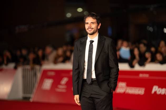 Vita Da Carlo Stagione Finale - Red Carpet - The 20th Rome Film Festival Valerio Vestoso attends the Vita Da Carlo Stagione Finale red carpet during the 20th Rome Film Festival at Auditorium Parco Della Musica in Rome, Italy, on October 26, 2025. Rome Italy  Copyright: xLucaxCarlinox originalFilename: carlino-notitle251026_nphsX.jpg