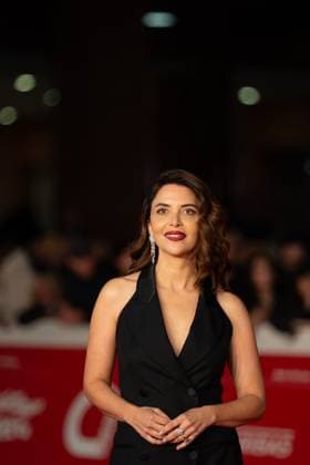 Vita Da Carlo Stagione Finale - Red Carpet - The 20th Rome Film Festival Claudia Potenza attends the Vita Da Carlo Stagione Finale red carpet during the 20th Rome Film Festival at Auditorium Parco Della Musica in Rome, Italy, on October 26, 2025. Rome Italy  Copyright: xLucaxCarlinox originalFilename: carlino-notitle251026_npt1m.jpg