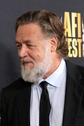 October 27, 2025, Los Angeles, Ca, USA: LOS ANGELES - OCT 24: Russell Crowe at the 2025 AFI FEST - Nuremberg Premiere at the TCL Chinese Theater IMAX on October 24, 2025 in Los Angeles, CA Los Angeles USA - ZUMAnc22 20251027_zaa_nc22_006 Copyright: xKathyxHutchinsx