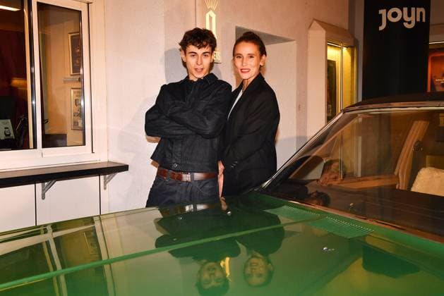 Lauri Kroeck and Peri Baumeister at the premiere of season 6 of Der letzte Bulle on 27 10 2025 at the Gloria Palast in Munich After the last episode in 2014, the series will continue with new episodes on Amazon Prime from 31 10 2025 and on Sat 1 Joyn from 24 11 2025 Premiere in Munich Der letzte Bulle Amazon Prime SAT 1 returns to the series stage