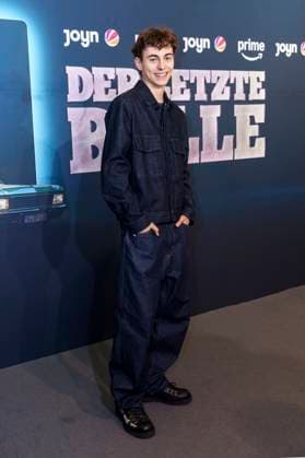 Lauri Kröck at the premiere of the Prime Video SAT 1 series Der letze Bulle at the Gloria Palast Munich, 27 10 2025 Foto:xN.xKolinzx xFuturexImagex bulle_5013