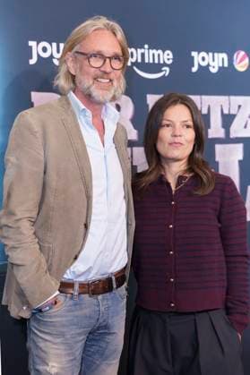 Marc Rasmus and Friederike Sophie Galley at the premiere of the Prime Video SAT 1 series Der letze Bulle at the Gloria Palast Munich, 27 10 2025 Foto:xN.xKolinzx xFuturexImagex bulle_5010