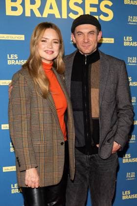 Les Braises Premiere Virginie Efira and Arieh Worthalter attending the Les Braises Premiere at the UGC Cine Cite Bercy in Paris, France on October 28, 2025. Photo by Aurore Marechal ABACAPRESS.COM Paris France  Copyright: xMarechalxAurore ABACAx