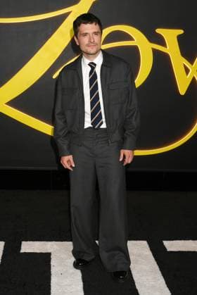LOS ANGELES, CA - OCTOBER 28: Josh Hutcherson at the Los Angeles premiere of HBO Original s I Love LA at Paramount Theatre on October 28, 2025 in Los Angeles, California. Copyright: xJeffreyxMayerx