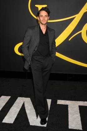 LOS ANGELES, CA - OCTOBER 28: Colin Woodell at the Los Angeles premiere of HBO Original s I Love LA at Paramount Theatre on October 28, 2025 in Los Angeles, California. Copyright: xJeffreyxMayerx