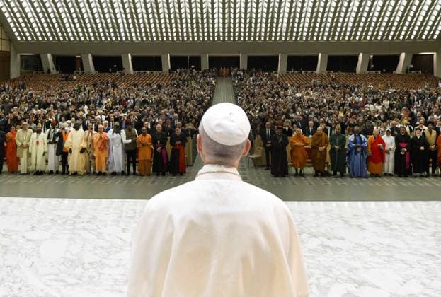 Pope Leo XIV Celebrates 60 years of‘Nostra Aetate - Vatican Pope Leo XIV presides a celebration of 60 years of ‘Nostra aetate’, the Second Vatican Council’s Declaration on Interreligious Dialogue at the Vatican on October 28, 2025. ‘Sixty years ago’, with the publication of Nostra aetate, the Second Vatican Council’s Declaration on the relation of the Church to non-Christian Religions, ‘a seed of hope for interreligious dialogue was planted,’ Pope Leo XIV said. The pope was addressing his remarks to representatives of world religions who had gathered in the Vatican to celebrate the anniversary of the Council’s historic Declaration. Photo by (EV) Vatican Media ABACAPRESS.COM Rome  Copyright: xABACAx