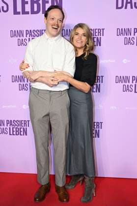 Lukas Rüppel and Anke Engelke at the premiere of the movie Dann passiert das Leben at Rio Filmpalast Munich, 28 10 2025 Foto:xR.xHeinex xFuturexImagex leben_5016