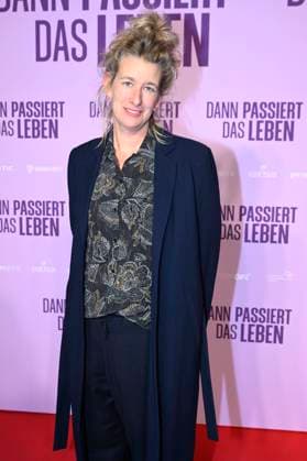Neele Leana Vollmar at the premiere of the movie Dann passiert das Leben at Rio Filmpalast Munich, 28 10 2025 Foto:xR.xHeinex xFuturexImagex leben_5027