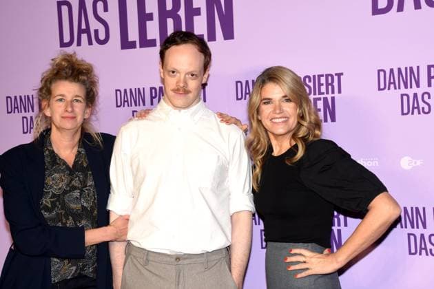 Neele Leana Vollmar director screenwriter Lukas Rueppel actor Anke Engelke actress leading actress Munich 28 10 2025 Rio Filmpalast premiere Dann passiert das Leben Foto Muenchen