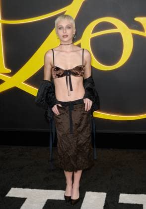 I Love LA Premiere - Los Angeles, USA LOS ANGELES, USA. October 28, 2025: Emma Chamberlain at the premiere for I Love LA at Paramount Studios. Los Angeles CA USA  Copyright: xPaulxSmith Featureflashx